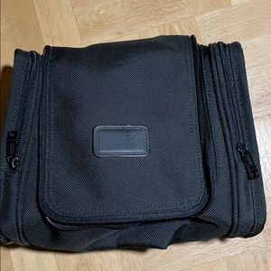 Tumi Dopp Kit